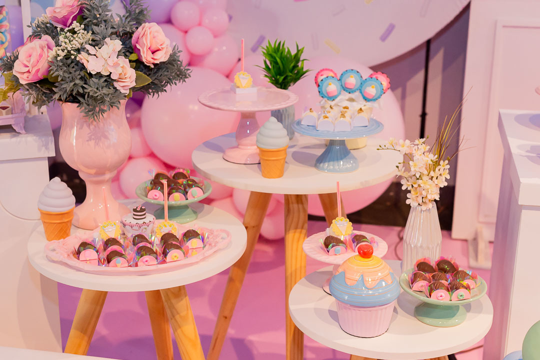 Foto de doces personalizados tema doceria da peppa