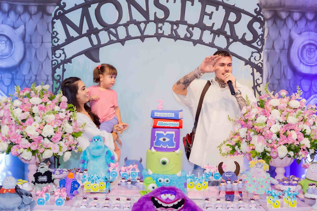 Fotografia de decoração linda festa infantil para menina em Maingá.