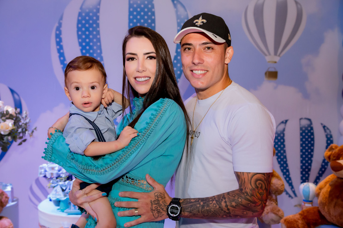 jogador Bruno Lopes maringa com a esposa Mariana