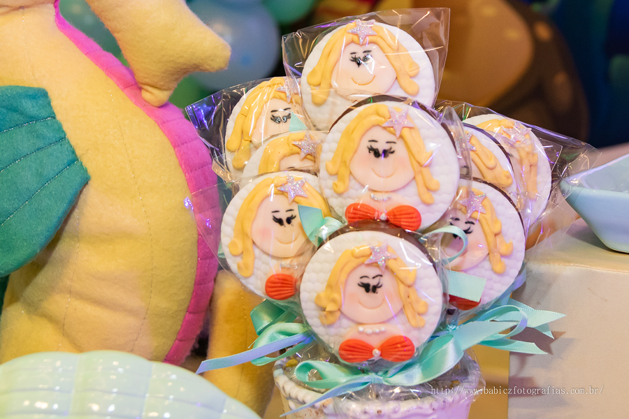 Fotografia doces personalizados. kit doces personalizados para festa infantil. doces para festa infantil. doces personalizados fundo do mar. doces personalizados maringa. Buffet Maringa.
Buffet Infantil Maringa. Aniversario Infantil Maringa.