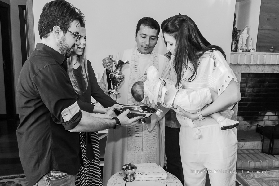 Batizado em casa do Miguel em Maringa fotografado por Babicz Fotografias