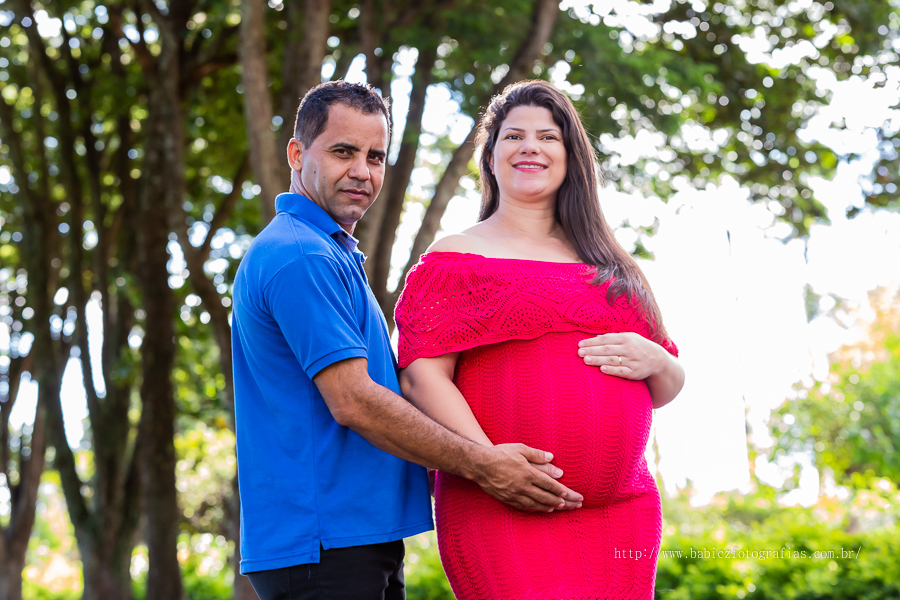 Ensaio gestante, uma doce espera da Isabella, mundo cor de rosa. Fotos feira pela Rose Babicz em Maringa.