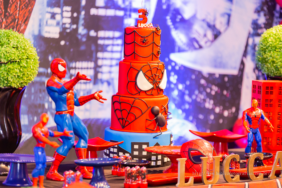 Festa de aniversario infantil do Lucca, com uma decoracao festa linda homem aranha spider-man na cidade de Maringa pela fotografa Rose Babicz no buffet fabula maringa