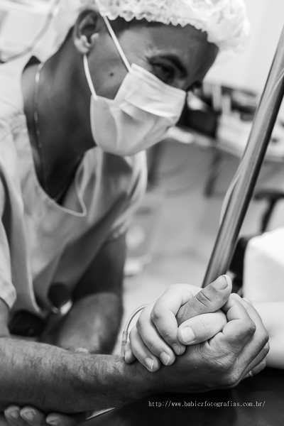 Conforto e segurança foram proporcionados pela Maternidade Santa Casa de Maringá, fazendo do nascimento da Isabella uma experiencia única. A chegada de um bebe é um período repleto de emoções e mudanças constantes.