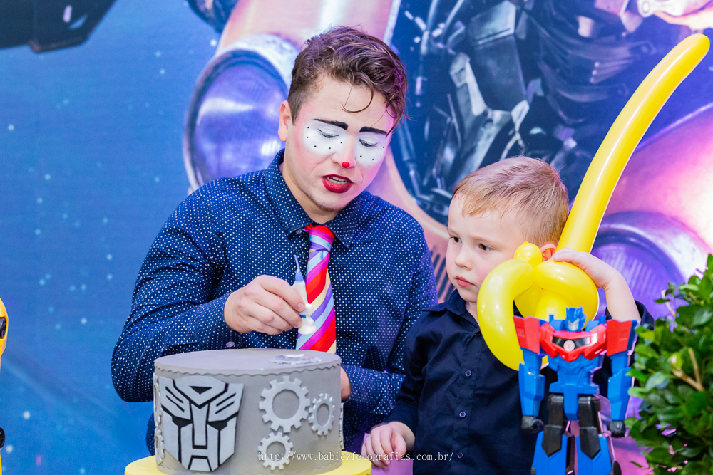 fotografia de Guilherme Ivanes do GRANDE INFANTES
infantes.arteculturaeeducacao animando festa infantil no buffet infantil em Maringa