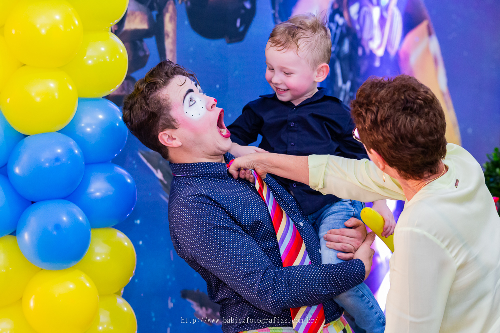 fotografia de Guilherme Ivanes do GRANDE INFANTES
infantes.arteculturaeeducacao em festa infantil no Armazem Eventos e Kids em Maringá Parana