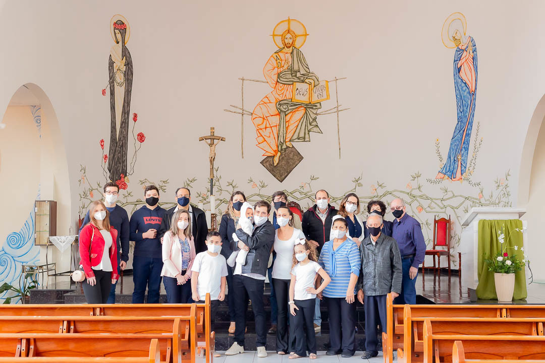 fotografa de batizado na Paróquia Santa Rosa de Lima - Iguatemi-PR
