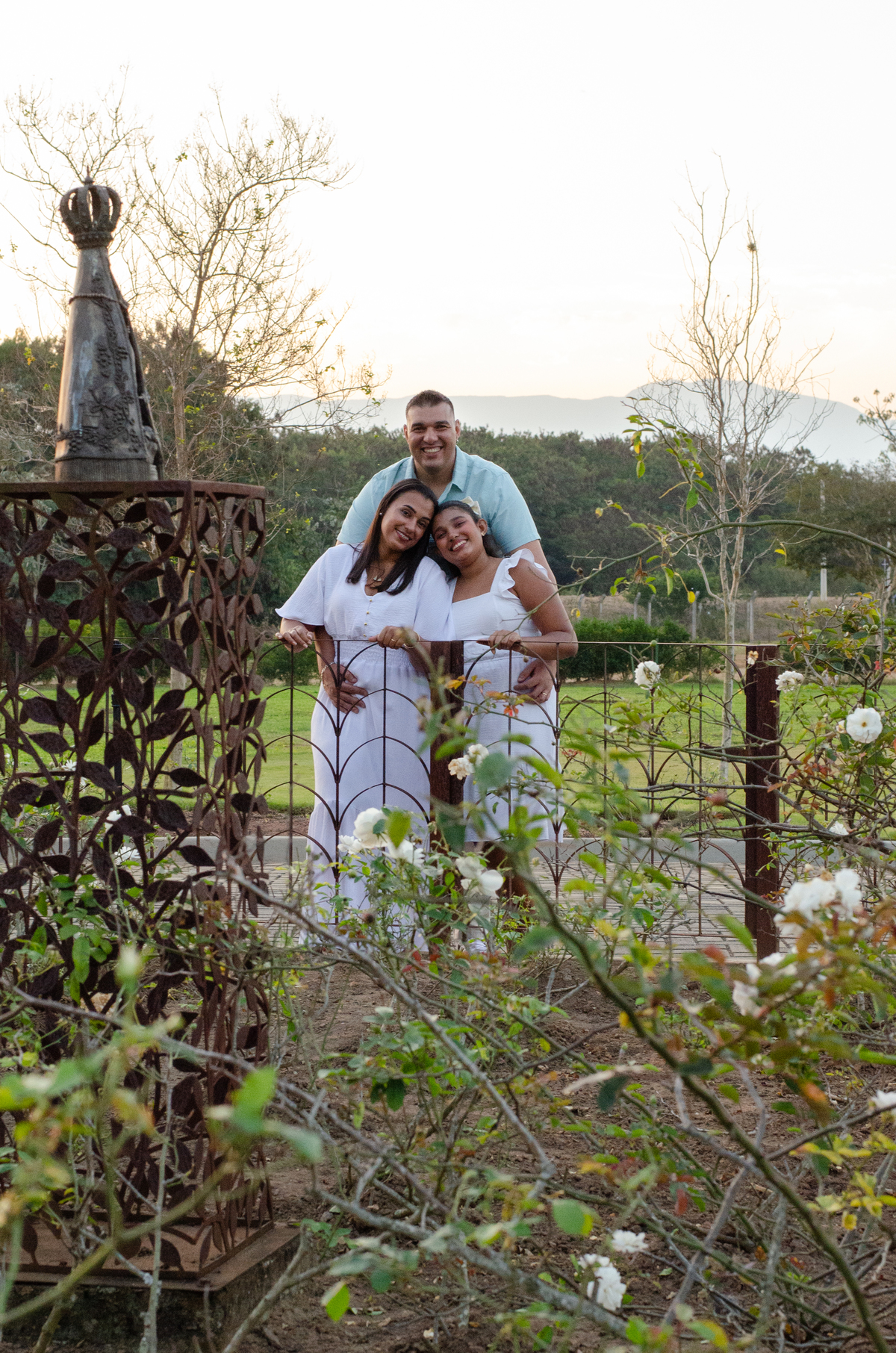 Zemar Fotografia, Sessão pre wedding, Sessão de fotos de casal, Ensaio de família, Fotos de família, Ensaio família, pre wedding, Caminho do Rosário, Cidade do Romeiro, Aparecida, Santuário de Aparecida, Dani e Edmilson