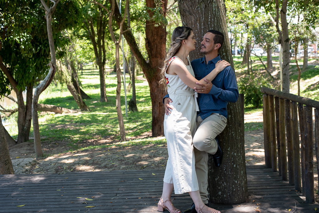 Casamento civil durante o dia; Larissa e Gabriel; Casamento em Guaratinguetá; Ensaio fotográfico em Guaratinguetá-SP; Bosque da Amizade em Guaratinguetá-SP