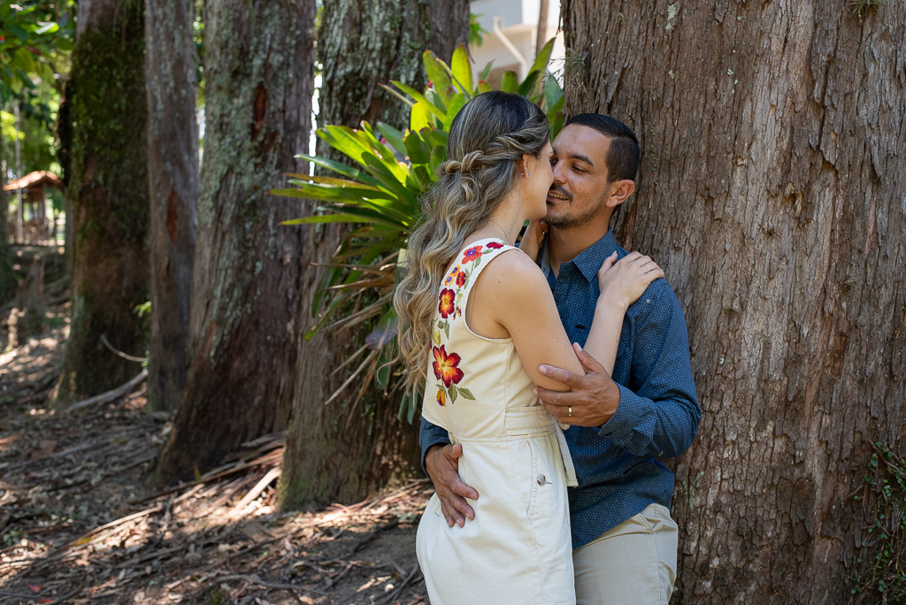 Casamento civil durante o dia; Larissa e Gabriel; Casamento em Guaratinguetá; Ensaio fotográfico em Guaratinguetá-SP; Bosque da Amizade em Guaratinguetá-SP