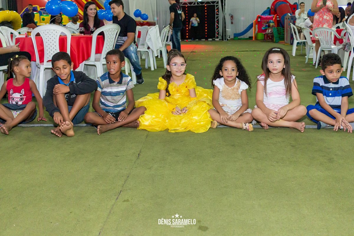 Fotografo Dênis Saramelo Festa de Criança Bela e a Fera Allana - 6 Anos