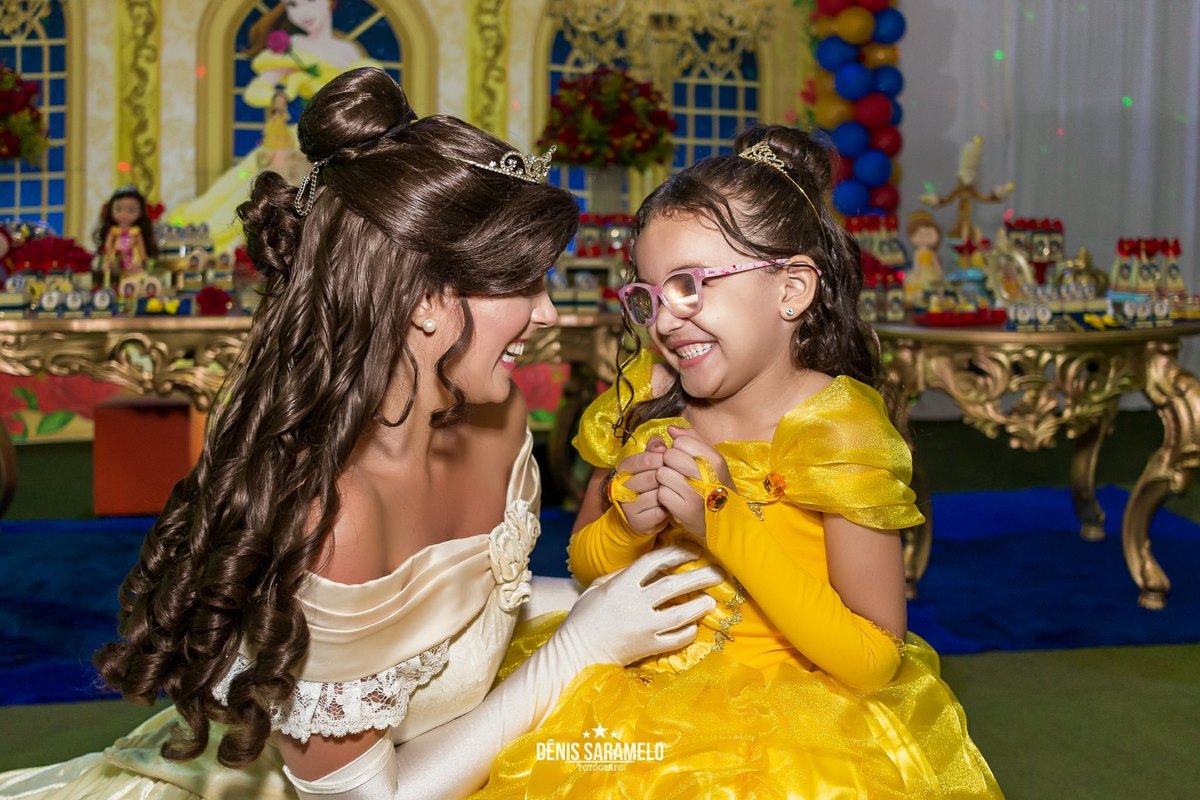 Dênis Saramelo Aniversario de Criança Salão de Festas Allana - 6 Anos
