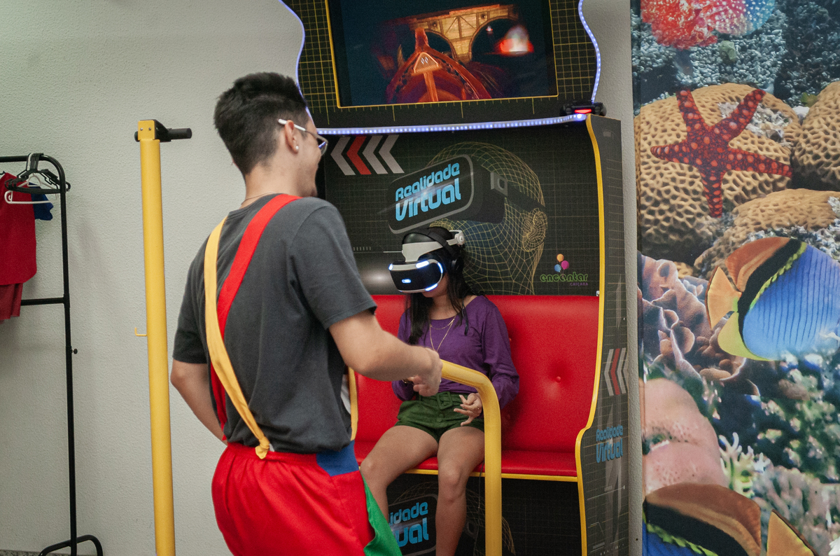 Uau, tem até videogame!