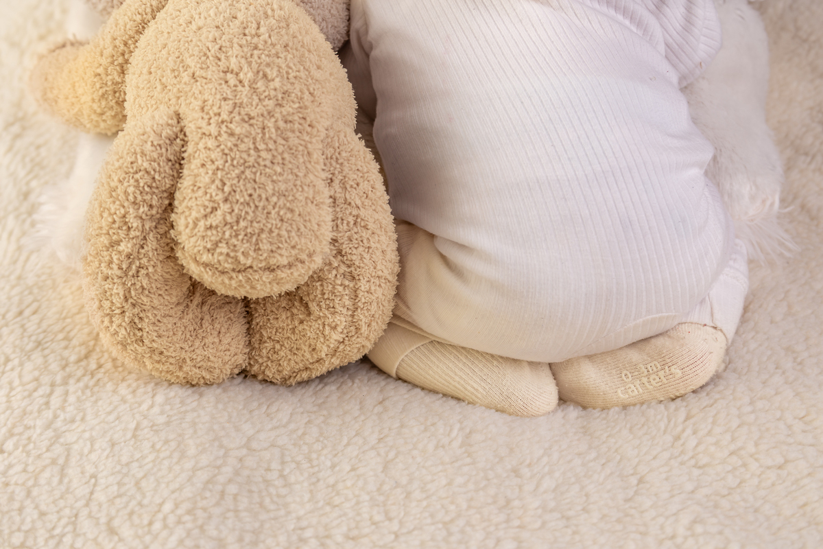 bebê com ursinho