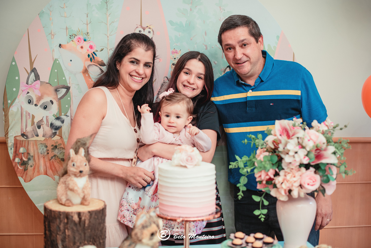 Aniversário infantil - festa infantil - tema floresta - sessão infantil - aniversário Luiza - festa de aniversário - primeiro aninho - primeiro aninho da Luiza