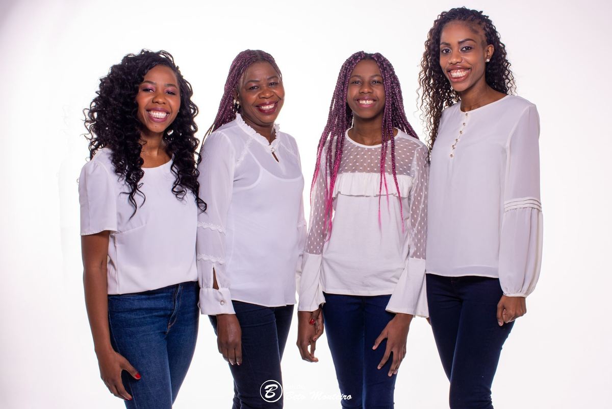 Ensaio de familia - Sessão de familia -   Sessão de familia Curitiba - Mãe e filha - Mãe e filho - Mãe e filhos - book de família - sessão fotográfica - família zambissa