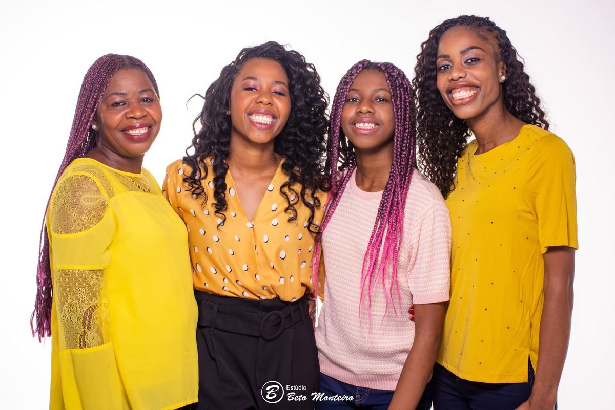 Ensaio de familia - Sessão de familia -   Sessão de familia Curitiba - Mãe e filha - Mãe e filho - Mãe e filhos - book de família - sessão fotográfica - família zambissa