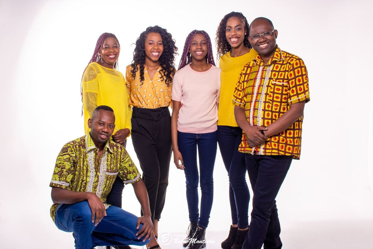 Ensaio de familia - Sessão de familia -   Sessão de familia Curitiba - Mãe e filha - Mãe e filho - Mãe e filhos - book de família - sessão fotográfica - família zambissa