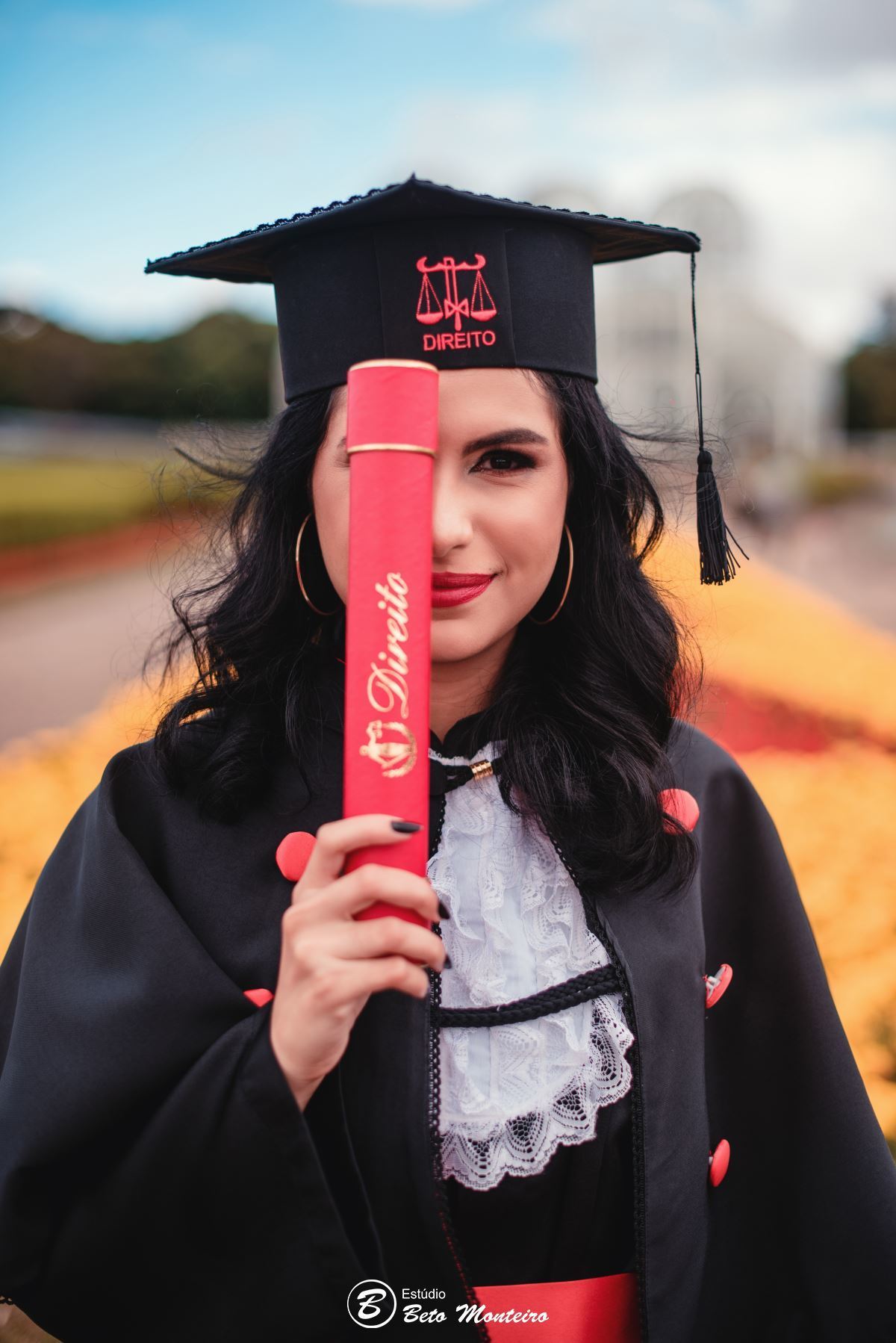 book feminino - book formanda - sessão de formatura - book formanda externo - Rafaela Schvarzbach - direito - sessão de direito - formatura de direito - book formandos Curitiba - faculdade - universidade 