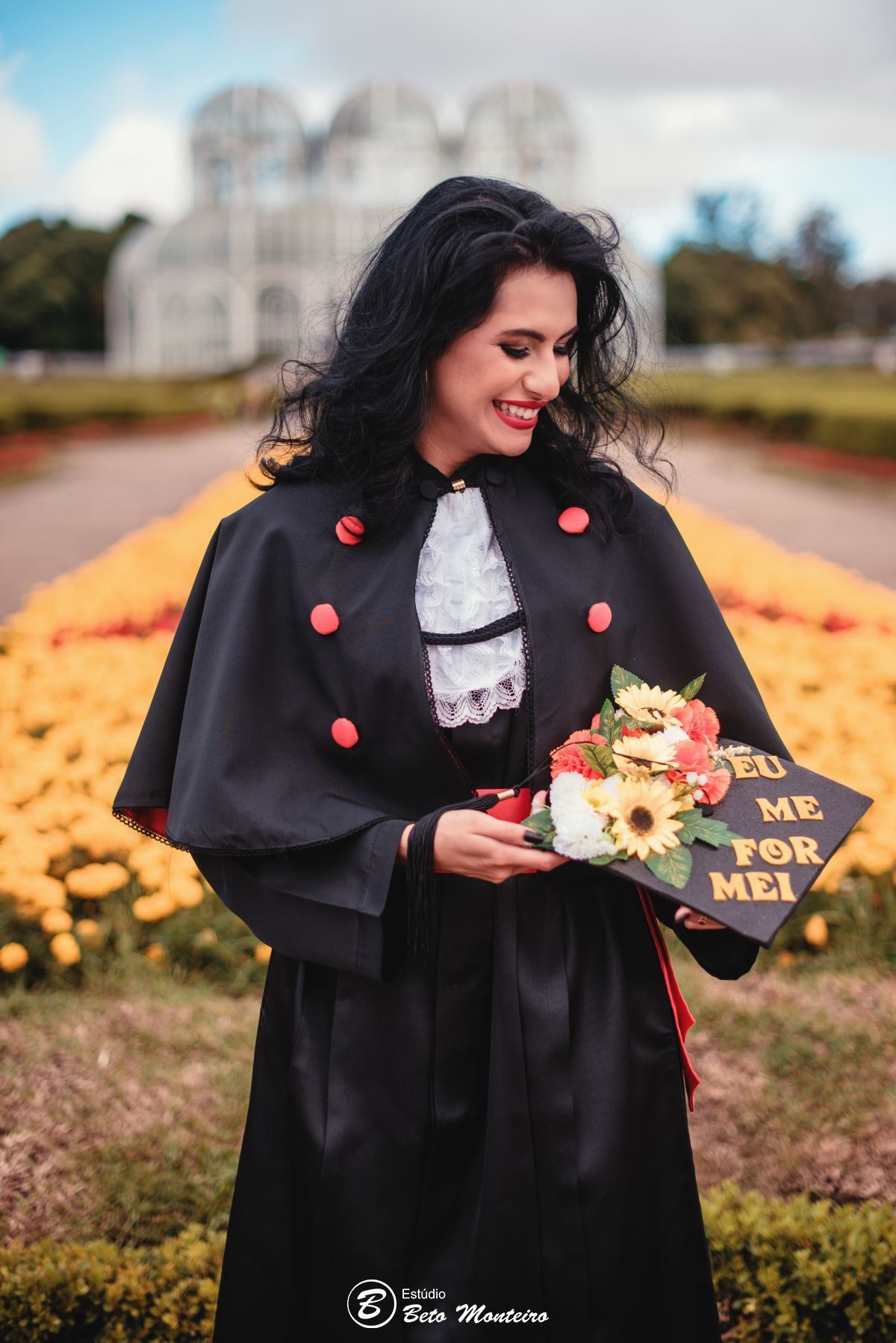 book feminino - book formanda - sessão de formatura - book formanda externo - Rafaela Schvarzbach - direito - sessão de direito - formatura de direito - book formandos Curitiba - faculdade - universidade 