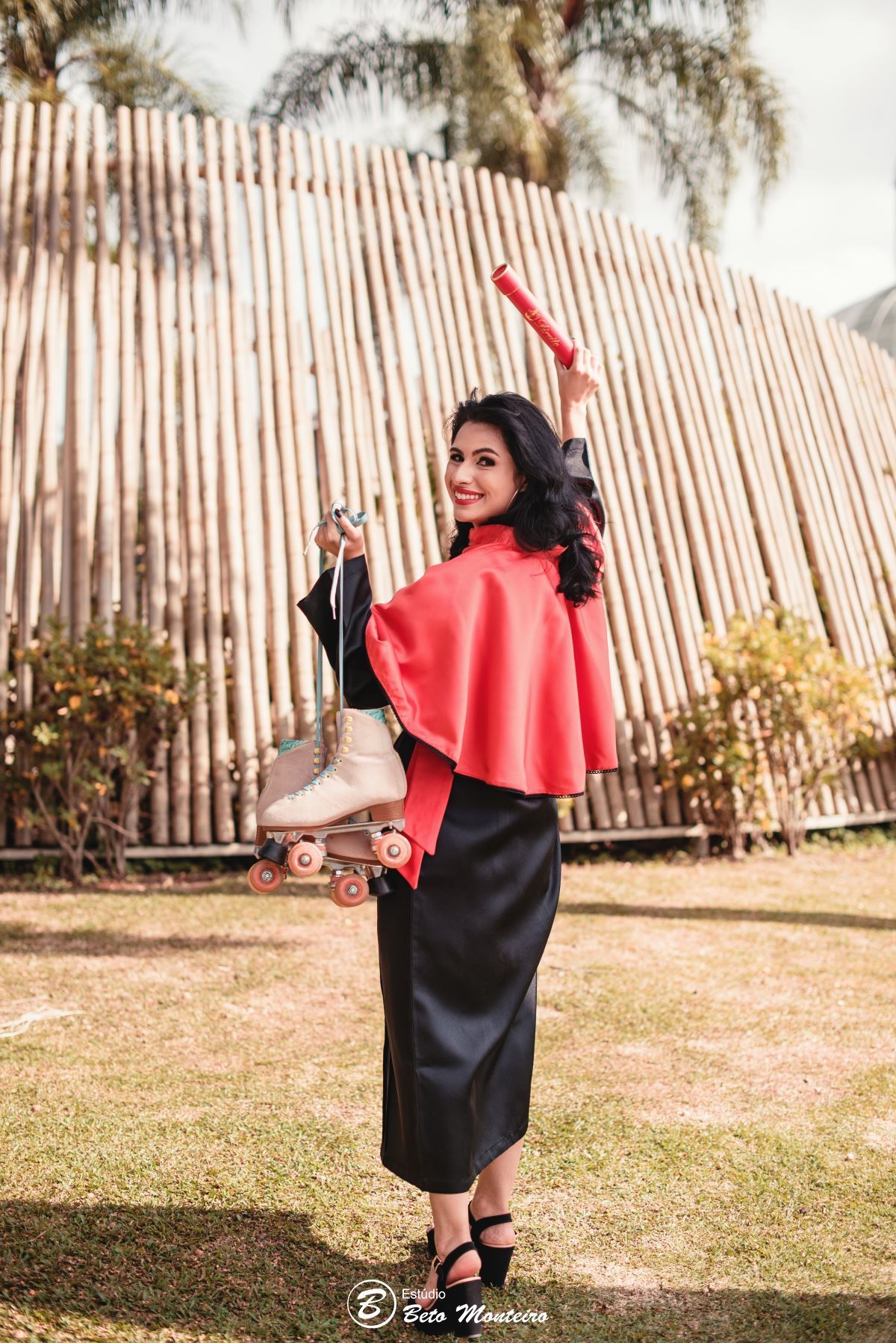 book feminino - book formanda - sessão de formatura - book formanda externo - Rafaela Schvarzbach - direito - sessão de direito - formatura de direito - book formandos Curitiba - faculdade - universidade 