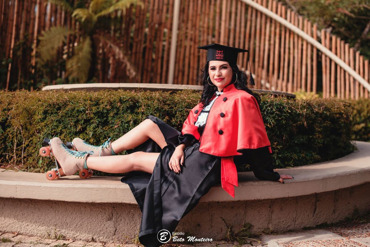 book feminino - book formanda - sessão de formatura - book formanda externo - Rafaela Schvarzbach - direito - sessão de direito - formatura de direito - book formandos Curitiba - faculdade - universidade 