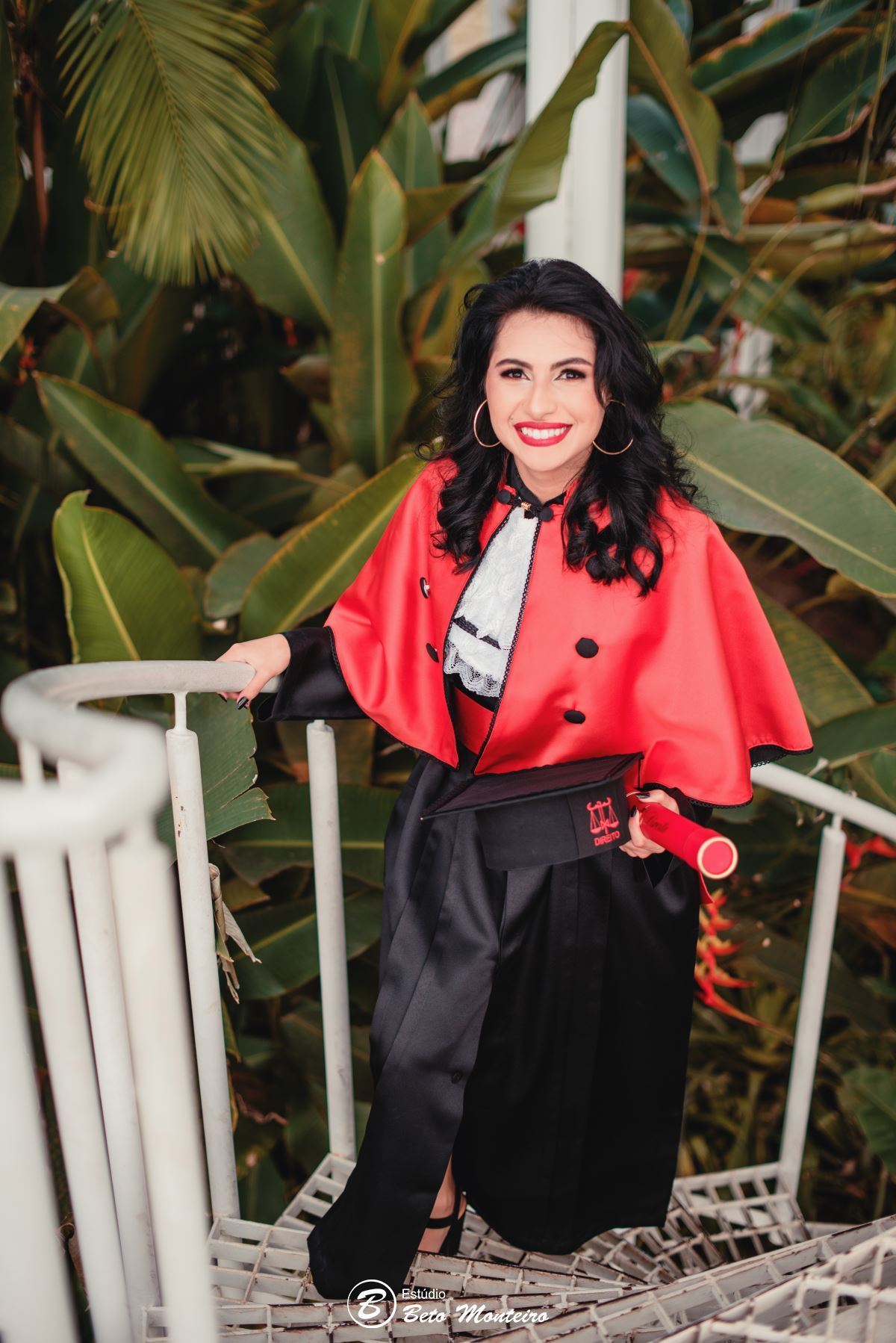 book feminino - book formanda - sessão de formatura - book formanda externo - Rafaela Schvarzbach - direito - sessão de direito - formatura de direito - book formandos Curitiba - faculdade - universidade 