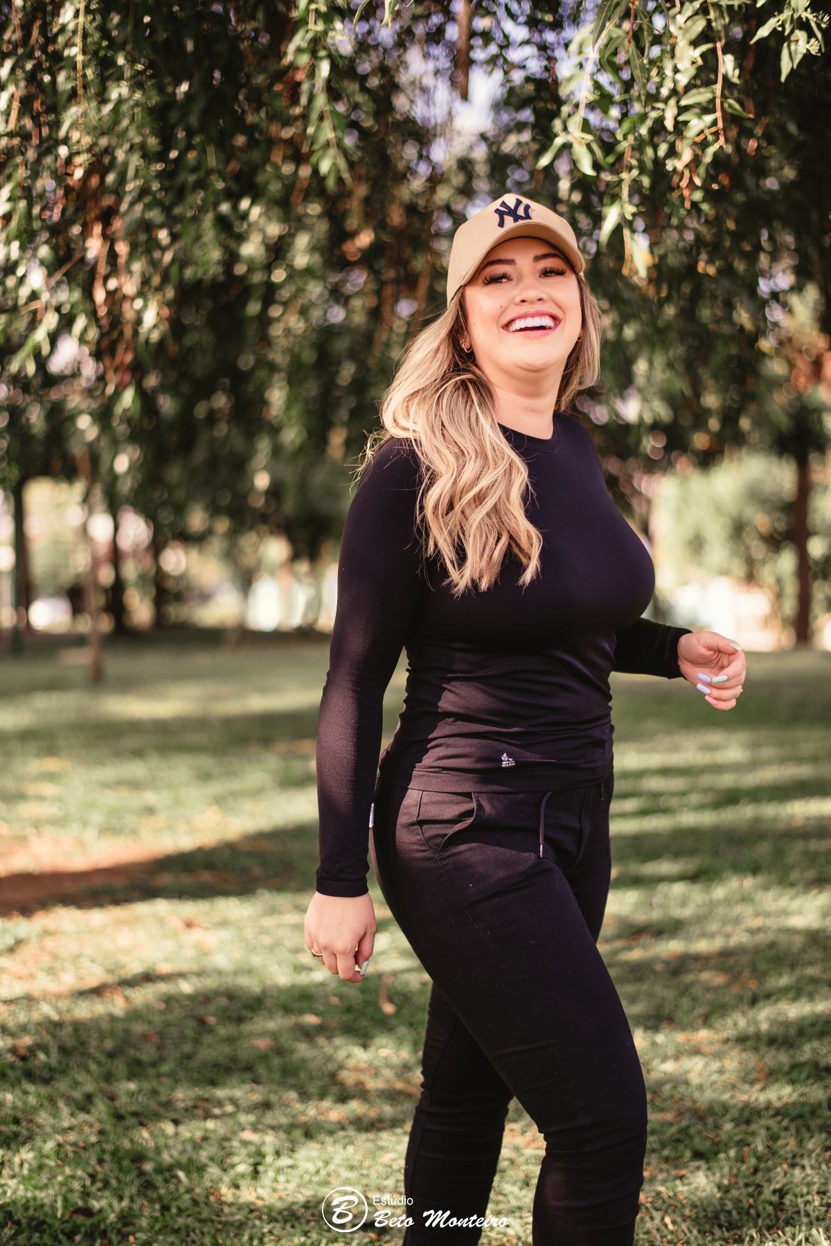 Book fotográfico Feminino - Book de fotos - Book Feminino - Book de Mulher - Estúdio Beto Monteiro - Curitiba - ensaio feminino - sessão de fotos feminino - sessão feminina - Rhuana