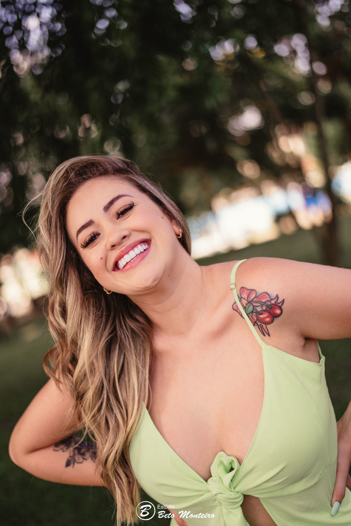 Book fotográfico Feminino - Book de fotos - Book Feminino - Book de Mulher - Estúdio Beto Monteiro - Curitiba - ensaio feminino - sessão de fotos feminino - sessão feminina - Rhuana