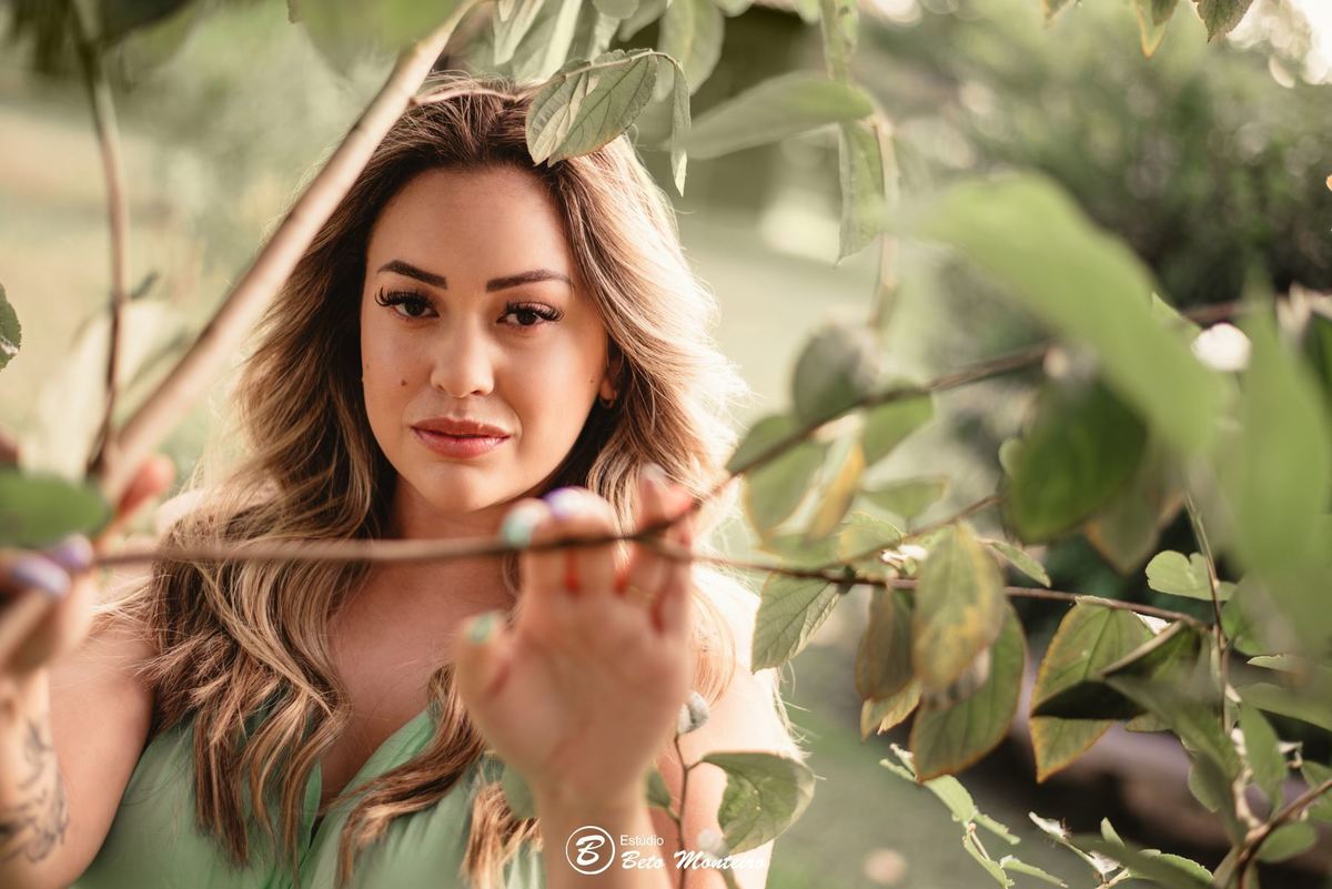 Book fotográfico Feminino - Book de fotos - Book Feminino - Book de Mulher - Estúdio Beto Monteiro - Curitiba - ensaio feminino - sessão de fotos feminino - sessão feminina - Rhuana