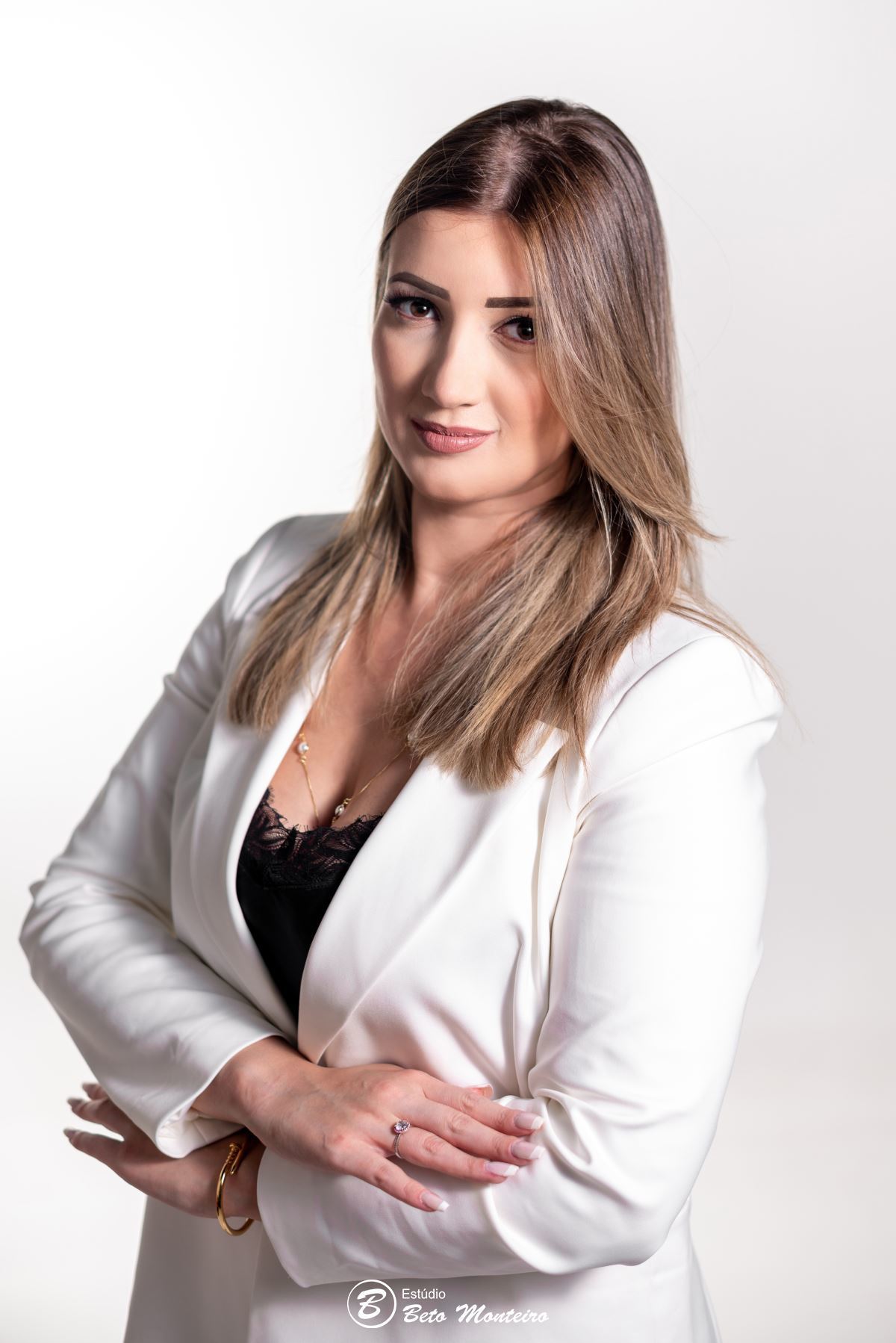 sessão profissional - sessão executiva - foto perfil - ensaio executivo - ensaio profissional - foto profissão - book executivo - book profissional - foto linkedin - foto curriculo - Ana Carolina Hunika