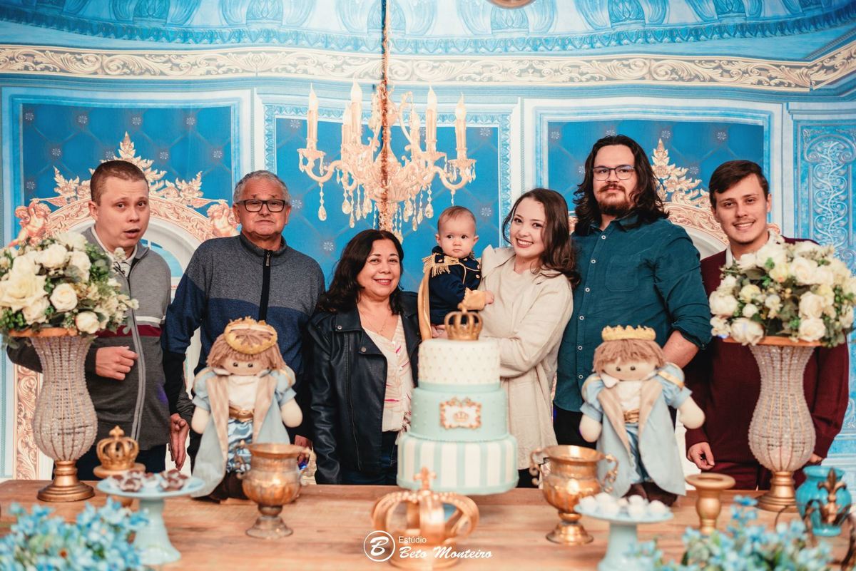 Aniversário infantil - festa infantil - tema principe - tema meu primeiro reinado - sessão infantil - aniversário Oliver - festa de aniversário - primeiro aninho - primeiro aninho do Oliver