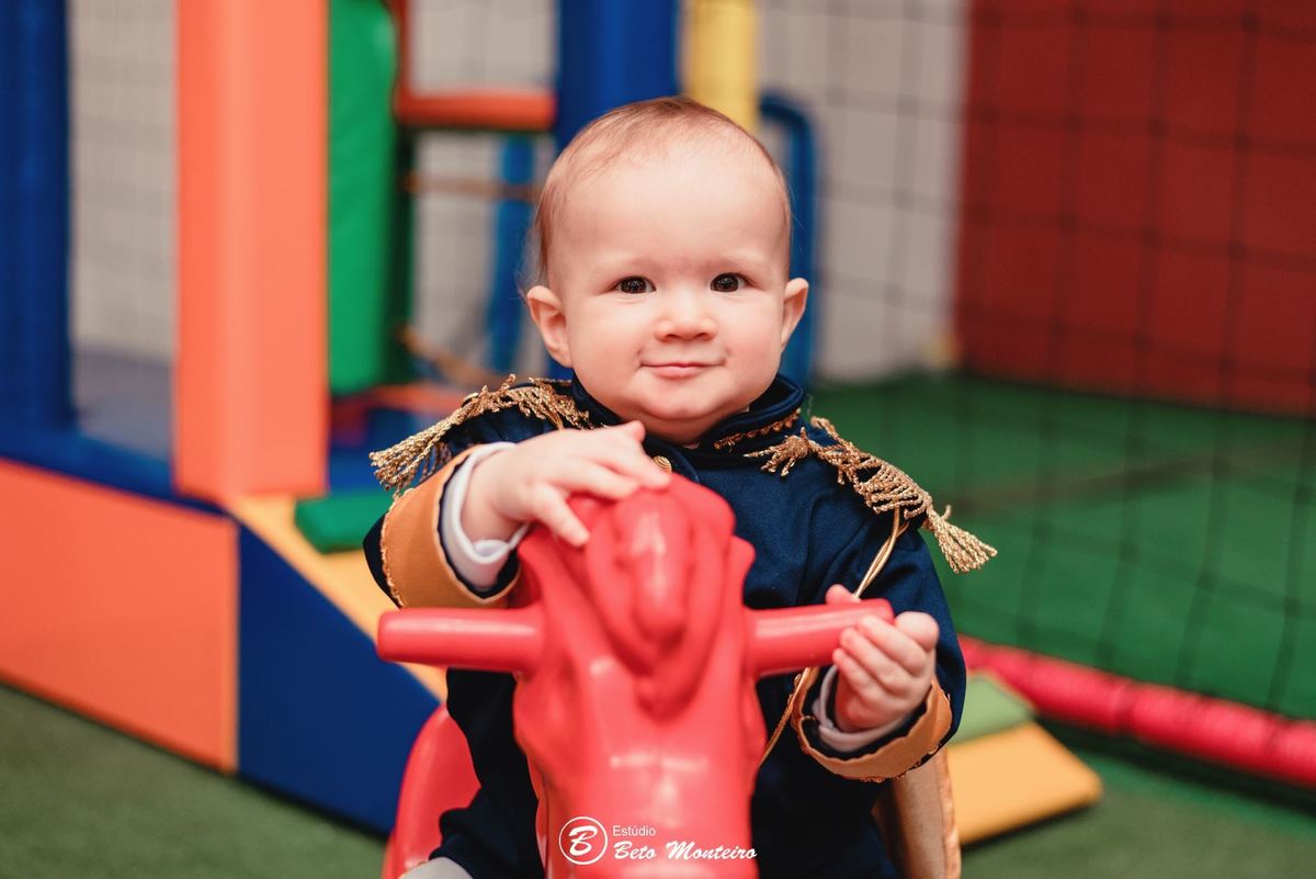 Aniversário infantil - festa infantil - tema principe - tema meu primeiro reinado - sessão infantil - aniversário Oliver - festa de aniversário - primeiro aninho - primeiro aninho do Oliver