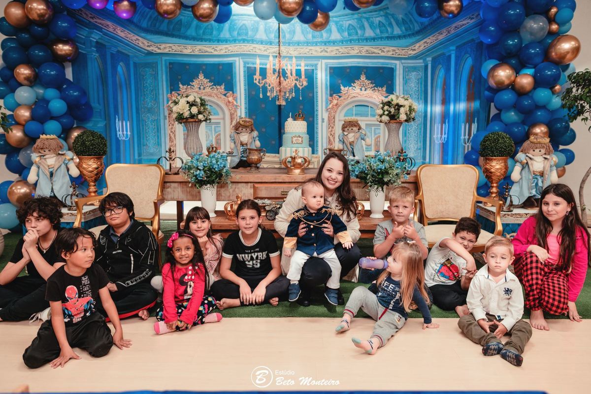 Aniversário infantil - festa infantil - tema principe - tema meu primeiro reinado - sessão infantil - aniversário Oliver - festa de aniversário - primeiro aninho - primeiro aninho do Oliver