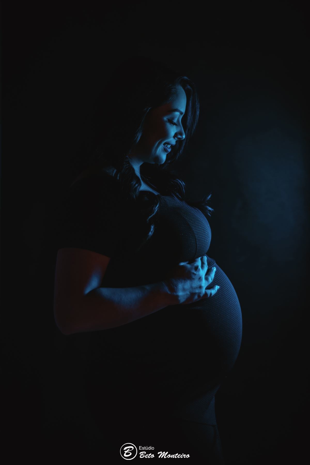 Book Gestante e Família em Curitiba - Book de gestante em estúdio - ensaio de gestante - book em estúdio - sessão fotográfica - Grávida - Gestação - Estúdio Beto Monteiro - Jheniffer - Gustavo