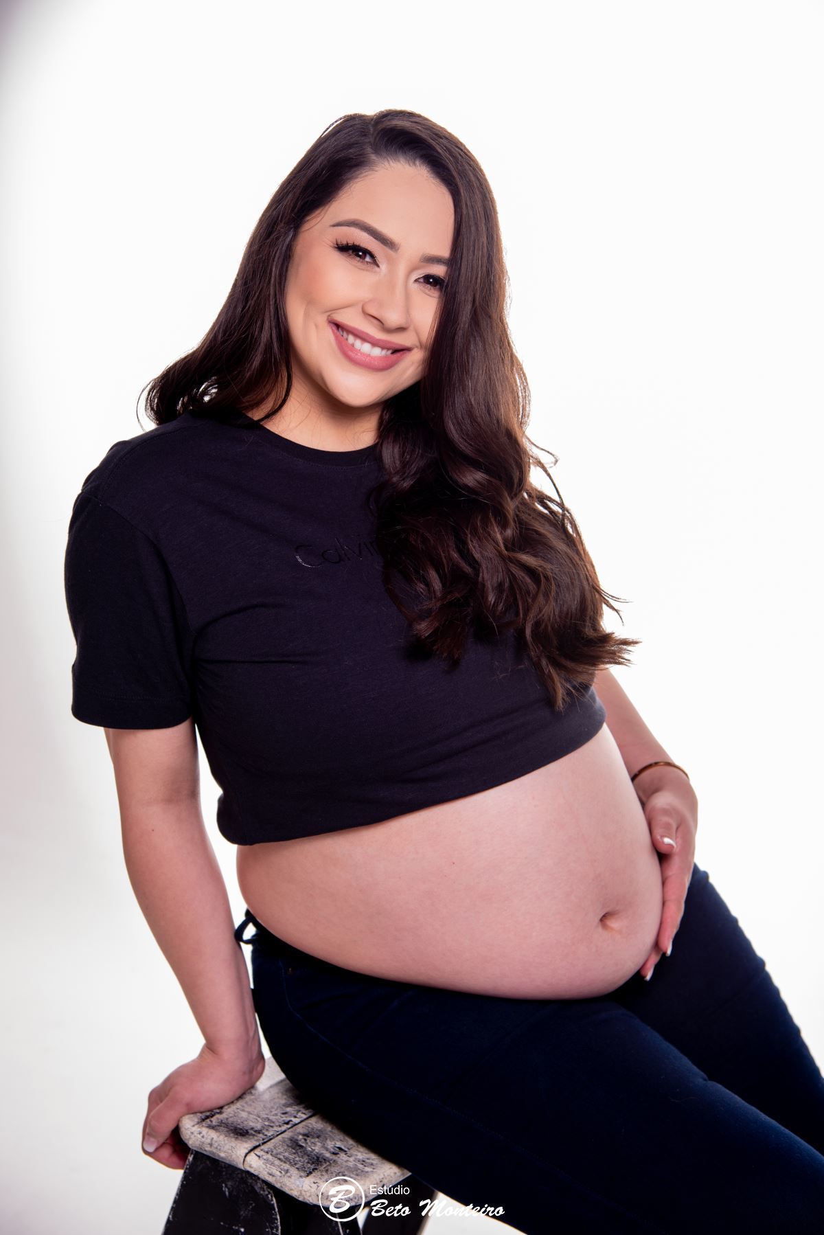 Book Gestante e Família em Curitiba - Book de gestante em estúdio - ensaio de gestante - book em estúdio - sessão fotográfica - Grávida - Gestação - Estúdio Beto Monteiro - Jheniffer - Gustavo