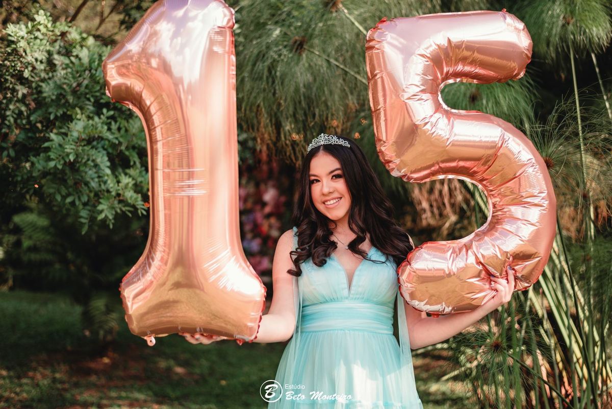 Aniversário de 15 anos - Foto e Filmagem - Debutante - Estúdio Beto Monteiro - Curitiba - fotografo de 15 anos - fotógrafa - sessão de fotos - book de fotos - book de 15 anos - fotografo - chácara happy ranch - vestido - vestido de debutante - Anne Lisa