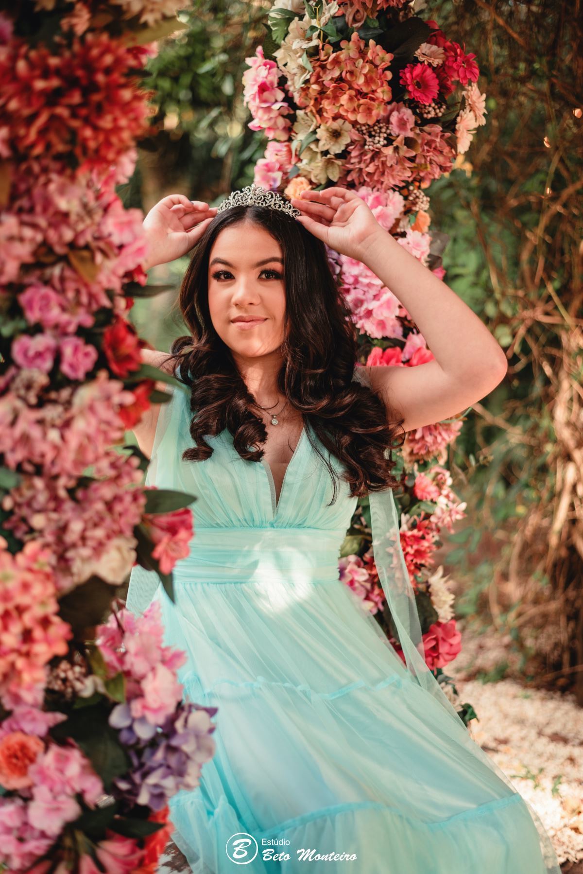 Aniversário de 15 anos - Foto e Filmagem - Debutante - Estúdio Beto Monteiro - Curitiba - fotografo de 15 anos - fotógrafa - sessão de fotos - book de fotos - book de 15 anos - fotografo - chácara happy ranch - vestido - vestido de debutante - Anne Lisa