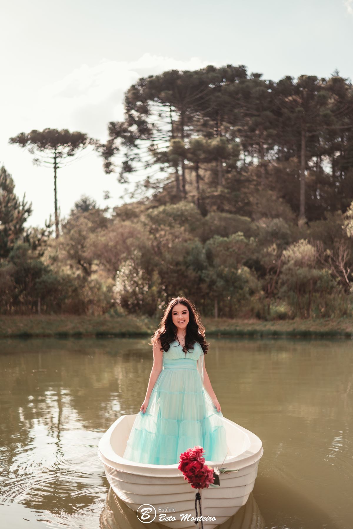 Aniversário de 15 anos - Foto e Filmagem - Debutante - Estúdio Beto Monteiro - Curitiba - fotografo de 15 anos - fotógrafa - sessão de fotos - book de fotos - book de 15 anos - fotografo - chácara happy ranch - vestido - vestido de debutante - Anne Lisa