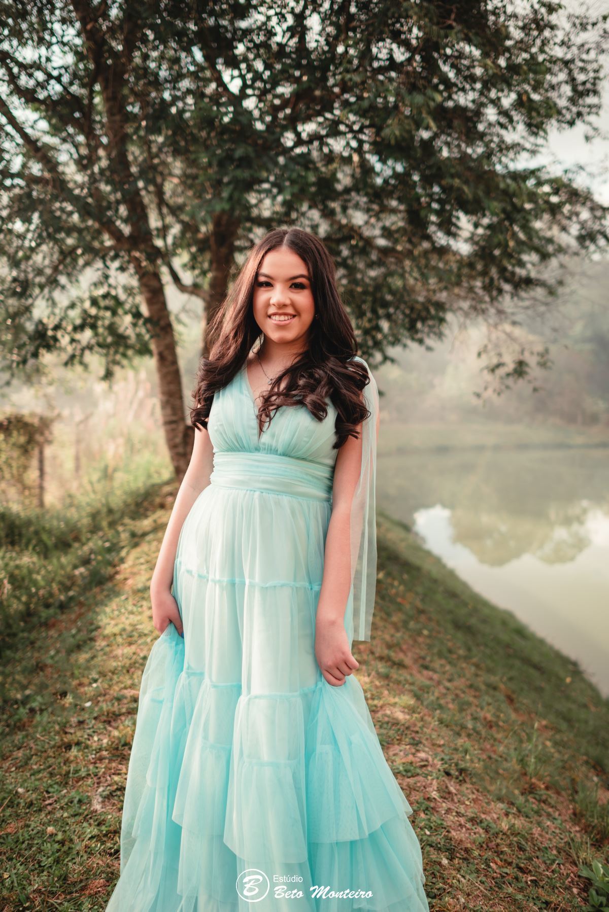 Aniversário de 15 anos - Foto e Filmagem - Debutante - Estúdio Beto Monteiro - Curitiba - fotografo de 15 anos - fotógrafa - sessão de fotos - book de fotos - book de 15 anos - fotografo - chácara happy ranch - vestido - vestido de debutante - Anne Lisa