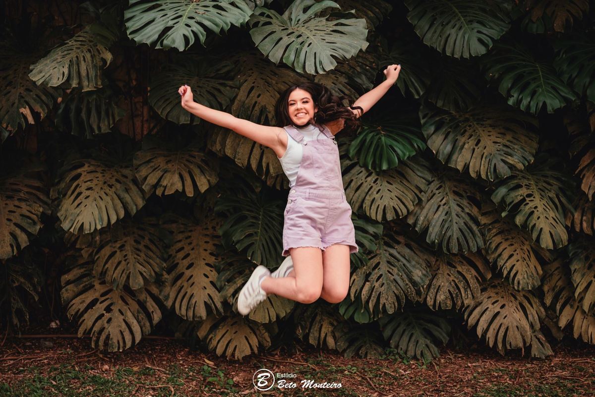 Aniversário de 15 anos - Foto e Filmagem - Debutante - Estúdio Beto Monteiro - Curitiba - fotografo de 15 anos - fotógrafa - sessão de fotos - book de fotos - book de 15 anos - fotografo - chácara happy ranch - vestido - vestido de debutante - Anne Lisa