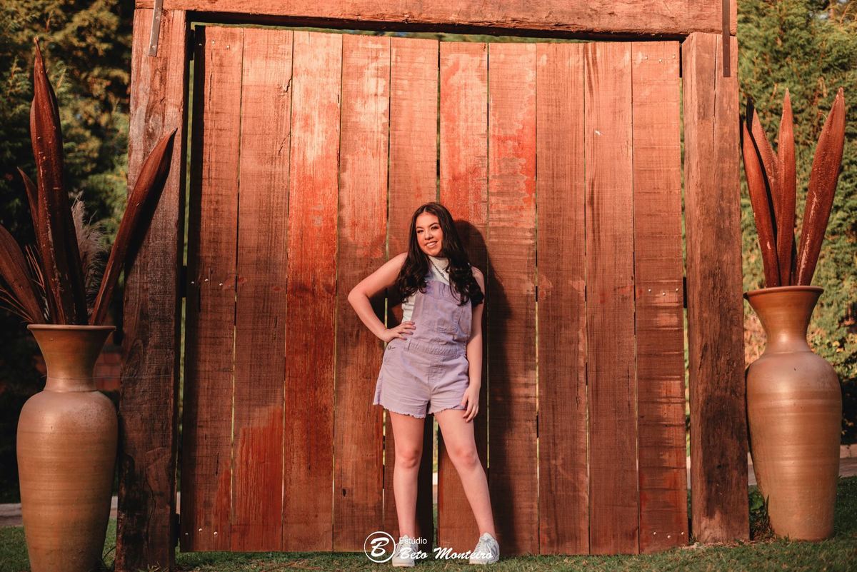 Aniversário de 15 anos - Foto e Filmagem - Debutante - Estúdio Beto Monteiro - Curitiba - fotografo de 15 anos - fotógrafa - sessão de fotos - book de fotos - book de 15 anos - fotografo - chácara happy ranch - vestido - vestido de debutante - Anne Lisa