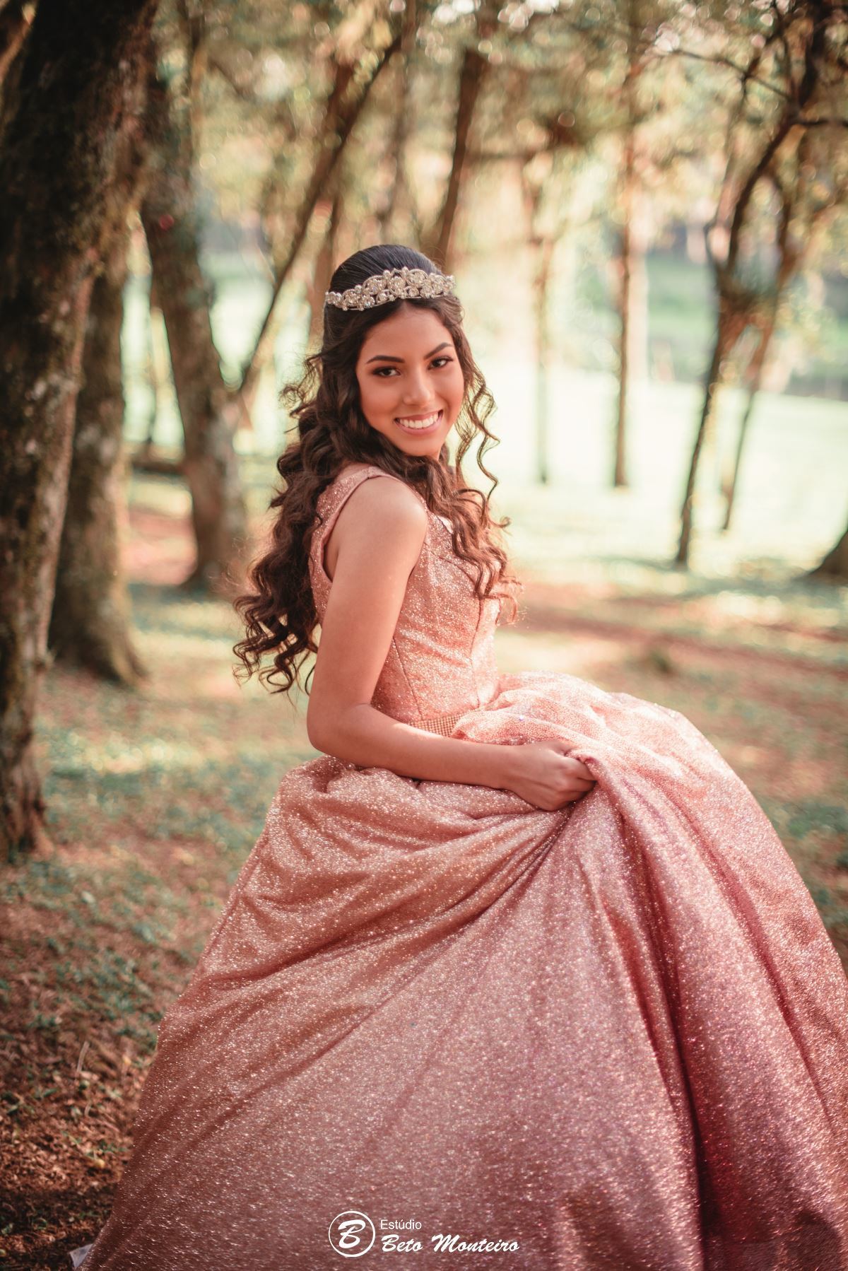 Aniversário de 15 anos - Foto e Filmagem - Debutante - Estúdio Beto Monteiro - Curitiba - fotografo de 15 anos - fotógrafa - sessão de fotos - book de fotos - book de 15 anos - fotografo - chácara ienkot - vestido de debutante - Maria Eduarda - Duda