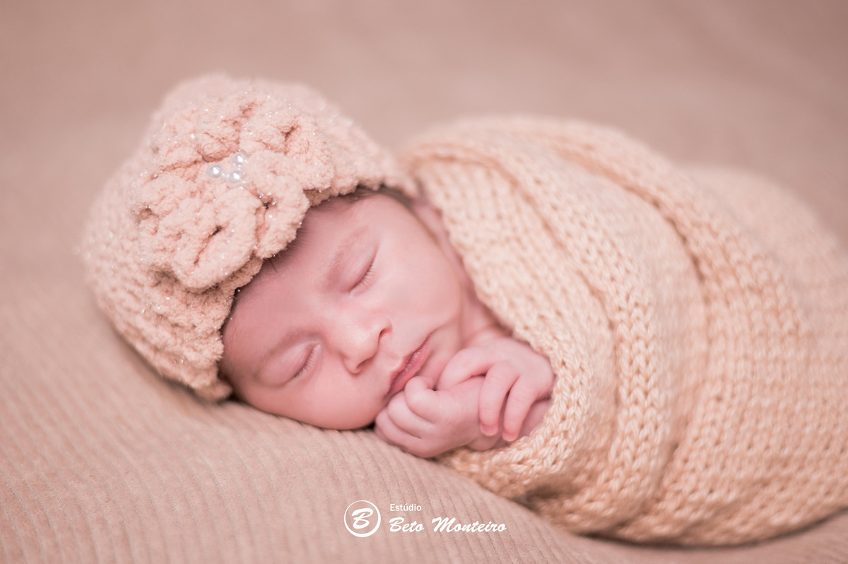Book fotográfico New Born - Book de fotos - Book New Born - book newborn - Book de Recém-nascido - Book de Bebê - newborn menina - Estúdio Beto Monteiro - Curitiba - Luísa - Juliane - Robson