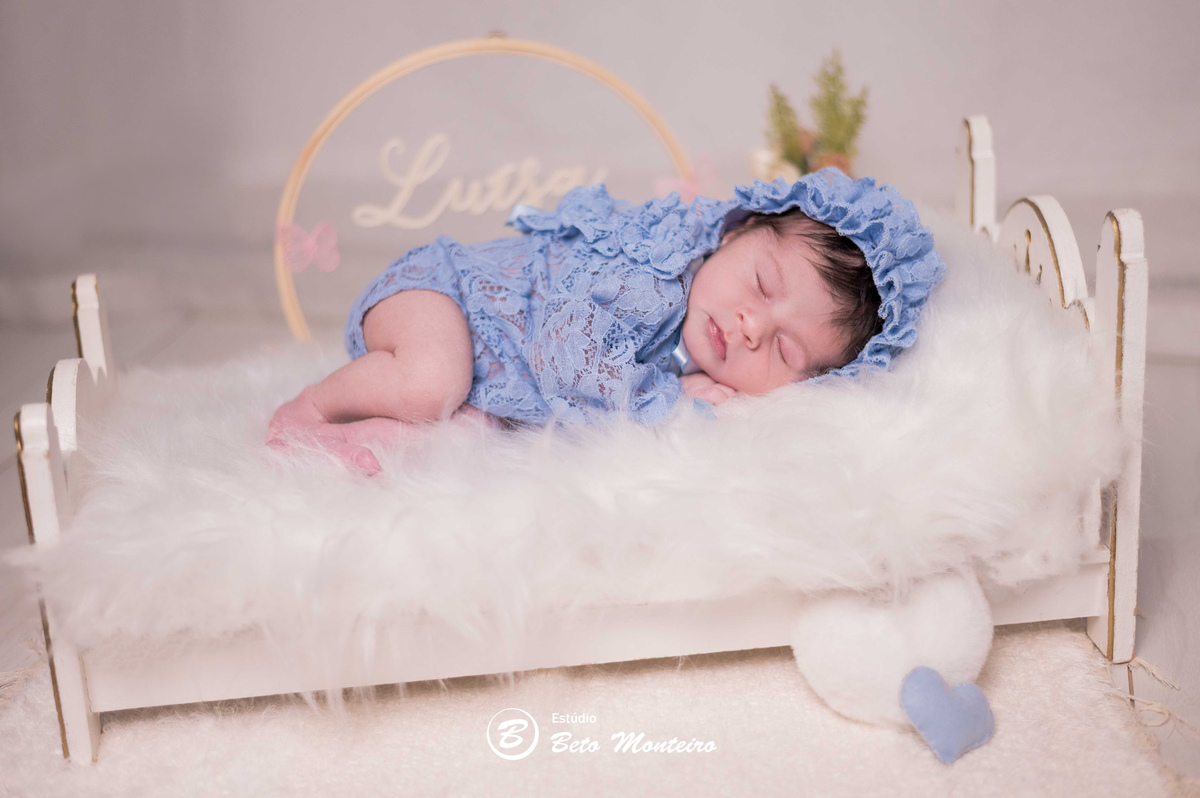 Book fotográfico New Born - Book de fotos - Book New Born - book newborn - Book de Recém-nascido - Book de Bebê - newborn menina - Estúdio Beto Monteiro - Curitiba - Luísa - Juliane - Robson - newborn na caminha