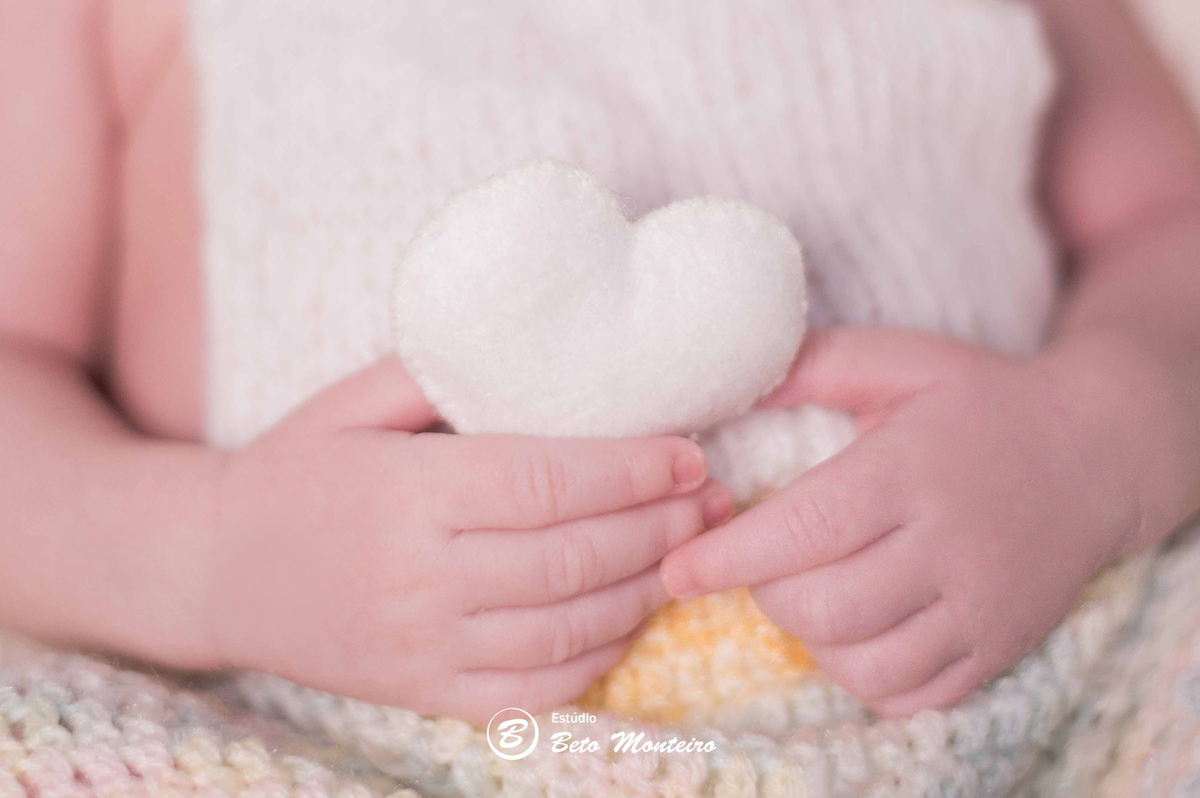 Book fotográfico New Born - Book de fotos - Book New Born - book newborn - Book de Recém-nascido - Book de Bebê - newborn menina - Estúdio Beto Monteiro - Curitiba - Luísa - Juliane - Robson - newborn na gamela