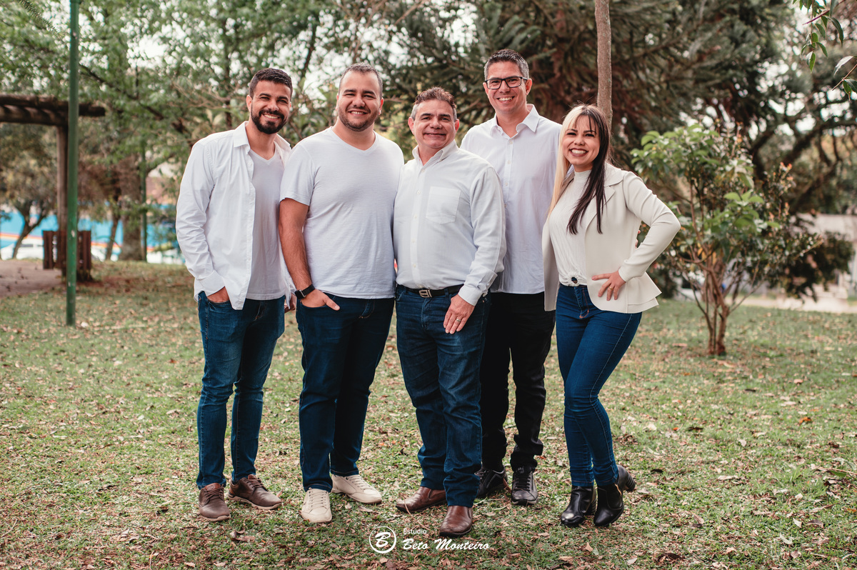 Mini ensaio dia dos pais - Sessão dia dos pais - Book de família - Sessão externa - book no parque - Sessão dia dos pais Curitiba - Pai e filha - Pai e filho - Pai e filhos