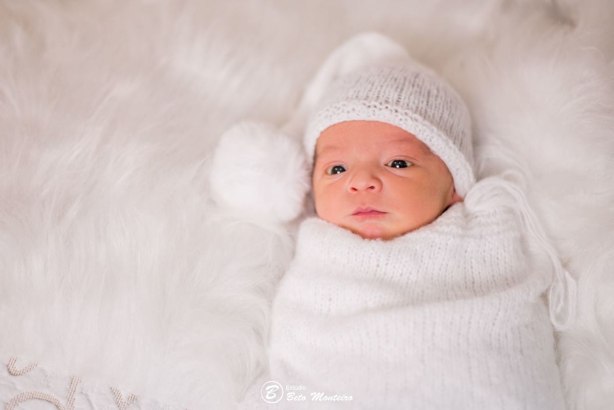 Book fotográfico New Born - Book de fotos - Book New Born - book newborn - Book de Recém-nascido - Book de Bebê - newborn menina - Estúdio Beto Monteiro - Curitiba - Helena - Flavia