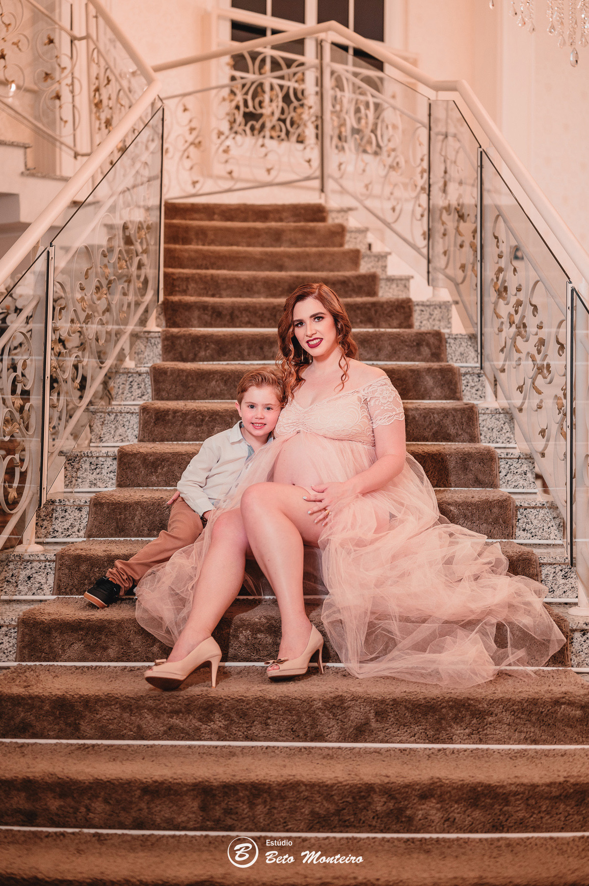 Book Gestante e Família em Curitiba - Book gestante Colombo - Book de gestante lifestyle - Fotos ao ar livre - Grávida - Gestação - Book de gestante - Estúdio Beto Monteiro - Castello Reale - Bruna 