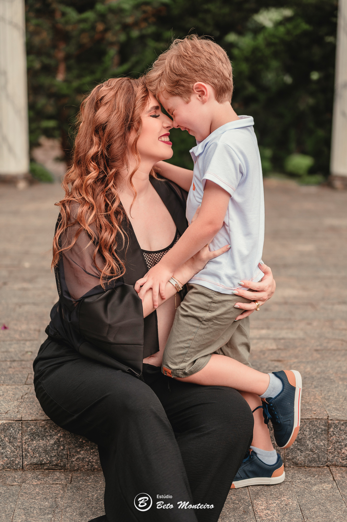 Book Gestante e Família em Curitiba - Book gestante Colombo - Book de gestante lifestyle - Fotos ao ar livre - Grávida - Gestação - Book de gestante - Estúdio Beto Monteiro - Castello Reale - Bruna 